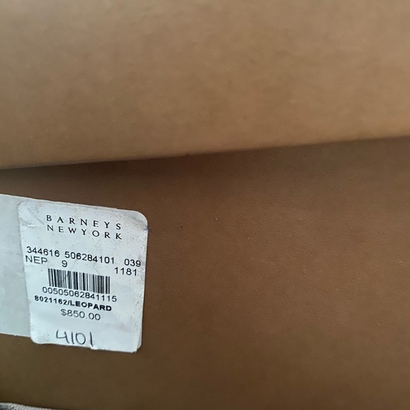 Burberry GH3 Booties - Picture 3 of 4